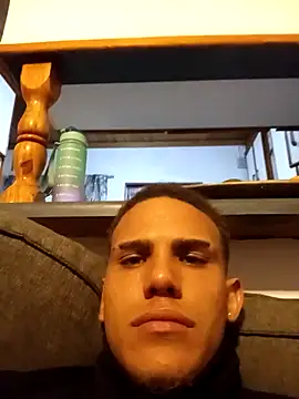 Snapshot of Linex06 chatting on March 2026 12:45:01 AM Linex06 online show from March 2026 12:45:01 AM