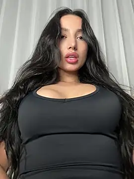 Snapshot of EvaMoet chatting on December 2024 02:24:01 AM EvaMoet online show from December 2024 02:24:01 AM