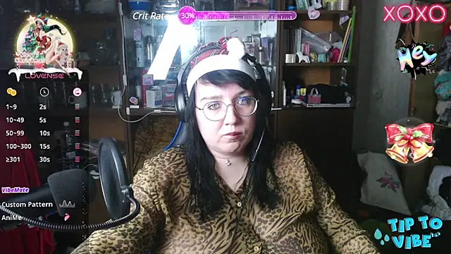 Snapshot of LeonaHarrison chatting on December 2024 08:27:02 PM LeonaHarrison online show from December 2024 08:27:02 PM
