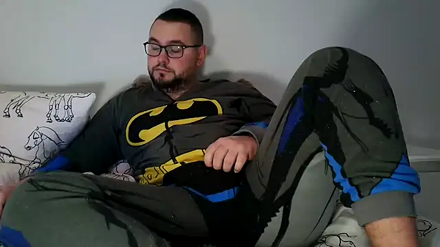 Snapshot of cutie_ben chatting on February 2025 03:42:02 PM cutie ben online show from February 2025 03:42:02 PM