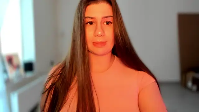 JuicyHelenX online show from May 2026 02:57:02 PM
