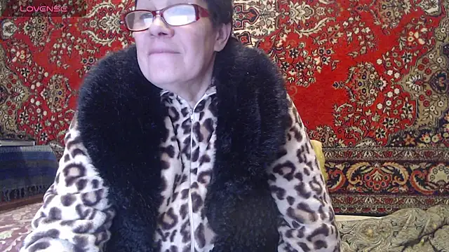 Snapshot of Sandra_Carina chatting on December 2025 06:48:02 PM Sandra Carina online show from December 2025 06:48:02 PM