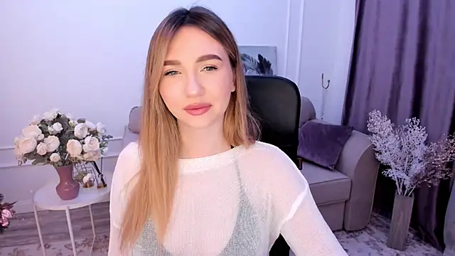 Snapshot of GracefulLook chatting on January 2025 03:34:02 AM GracefulLook online show from January 2025 03:34:02 AM