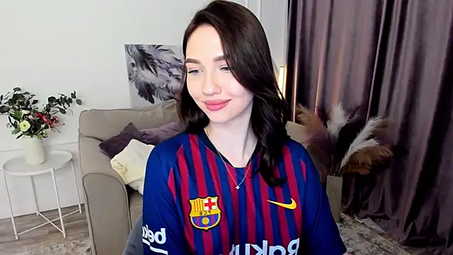 Snapshot of GracefulLook chatting on September 2025 08:00:02 PM GracefulLook online show from September 2025 08:00:02 PM