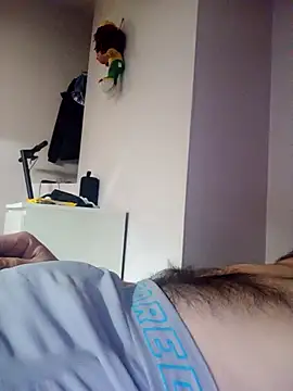 Snapshot of Alainsolo chatting on September 2025 10:05:01 AM Alainsolo online show from September 2025 10:05:01 AM