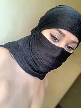 Snapshot of Taimaaa chatting on October 2025 12:23:02 PM Taimaaa online show from October 2025 12:23:02 PM