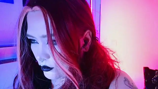 Snapshot of wickedxqueen chatting on June 2026 09:17:02 PM wickedxqueen online show from June 2026 09:17:02 PM