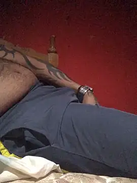 Snapshot of Hotaburto chatting on April 2026 07:45:01 AM Hotaburto online show from April 2026 07:45:01 AM