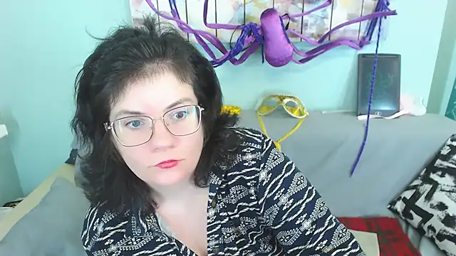 EverlyRays online show from December 2024 08:36:01 PM