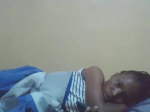 Smillie prety online show from November 2025 03:45:02 AM