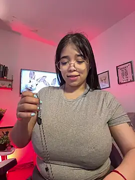 tati reyess online show from March 2026 01:00:02 PM