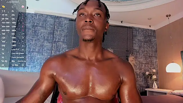 DannSmmith online show from December 2025 07:36:01 AM