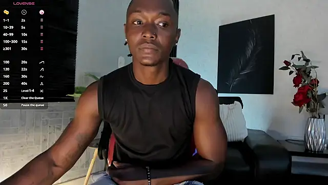 DannSmmith online show from February 2026 04:32:01 AM