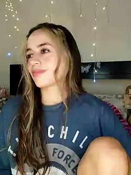 Natalia Suarez online show from December 2024 03:47:02 AM