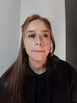 Natalia Suarez online show from March 2026 03:33:01 AM