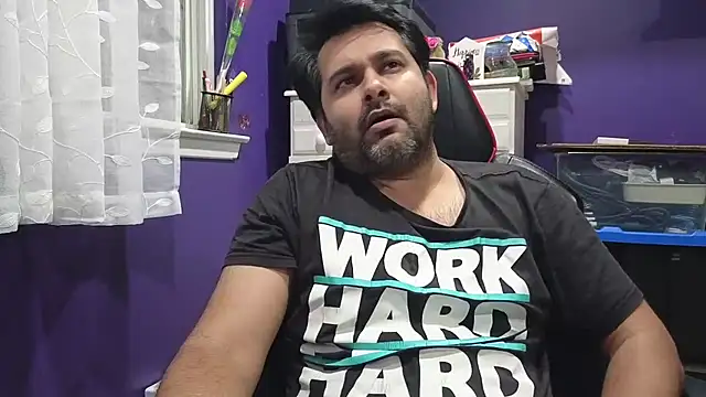 Sakhtlaundaz online show from January 2025 01:17:01 AM