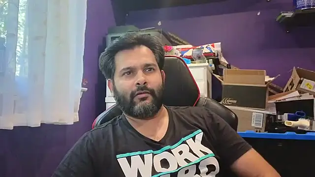 Sakhtlaundaz online show from September 2025 08:42:02 PM