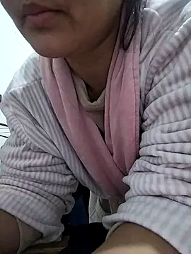 lolo890 online show from March 2026 04:49:01 AM