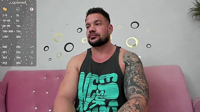 Snapshot of musclemonster31 chatting on February 2025 11:16:02 PM musclemonster31 online show from February 2025 11:16:02 PM