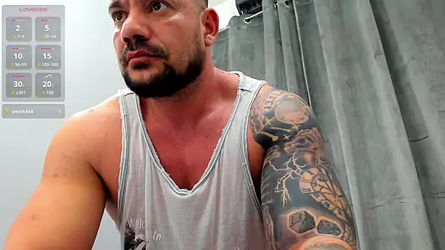 Snapshot of musclemonster31 chatting on February 2025 11:40:02 AM musclemonster31 online show from February 2025 11:40:02 AM