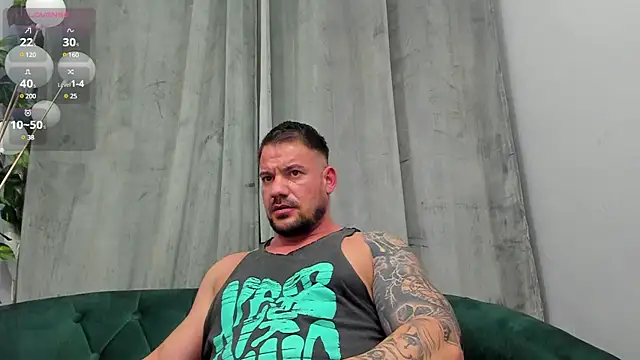 Snapshot of musclemonster31 chatting on February 2025 08:40:02 AM musclemonster31 online show from February 2025 08:40:02 AM
