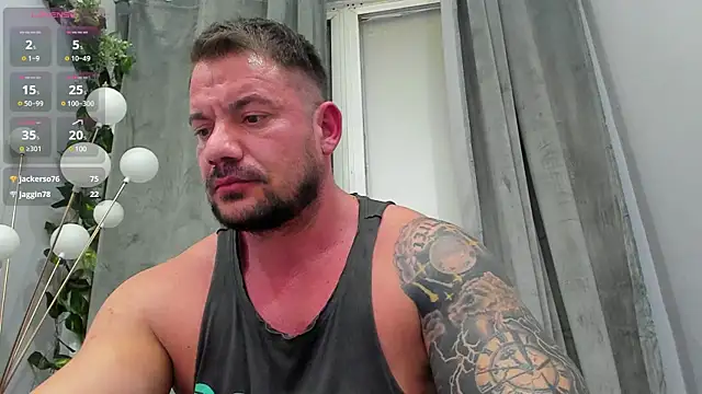 Snapshot of musclemonster31 chatting on February 2025 12:25:02 PM musclemonster31 online show from February 2025 12:25:02 PM