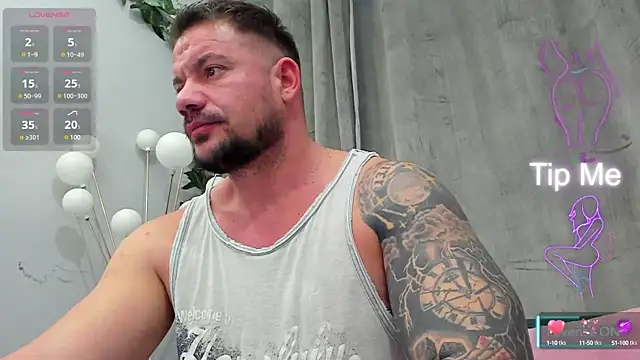 Snapshot of musclemonster31 chatting on March 2025 10:13:02 PM musclemonster31 online show from March 2025 10:13:02 PM