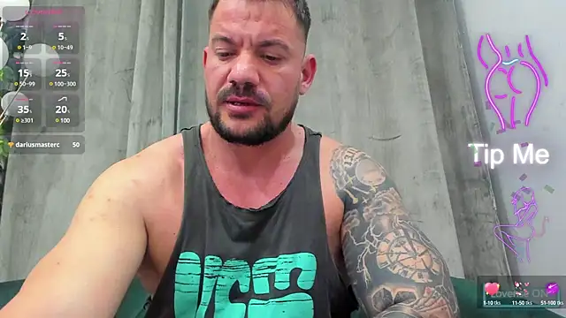 Snapshot of musclemonster31 chatting on March 2025 02:36:02 AM musclemonster31 online show from March 2025 02:36:02 AM
