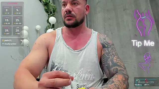 Snapshot of musclemonster31 chatting on March 2025 11:12:02 AM musclemonster31 online show from March 2025 11:12:02 AM