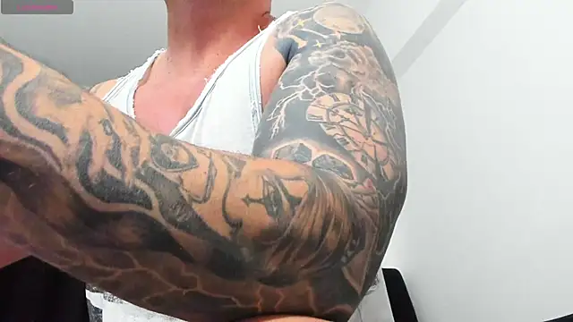 Snapshot of musclemonster31 chatting on September 2025 07:13:02 PM musclemonster31 online show from September 2025 07:13:02 PM
