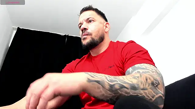 Snapshot of musclemonster31 chatting on October 2025 11:54:02 AM musclemonster31 online show from October 2025 11:54:02 AM