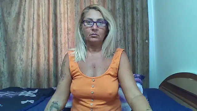 PussyEvely online show from September 2025 10:59:02 AM