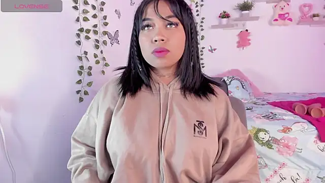 Emily restrepo online show from February 2025 04:16:02 AM