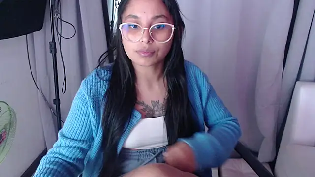 Cuteprincess21 online show from February 2025 06:48:01 AM