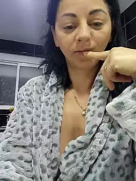 bruneta sexy23 online show from February 2025 04:42:02 AM