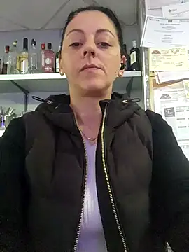 bruneta sexy23 online show from March 2025 07:35:02 AM