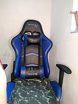 Rafaelayamazaki online show from October 2025 02:45:02 PM