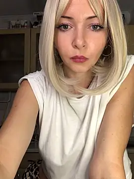 Kristina03 online show from October 2025 09:26:01 PM