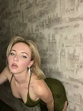 Kristina03 online show from April 2026 08:17:01 PM