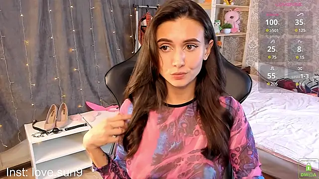 Michel Momsen online show from March 2025 06:56:01 PM