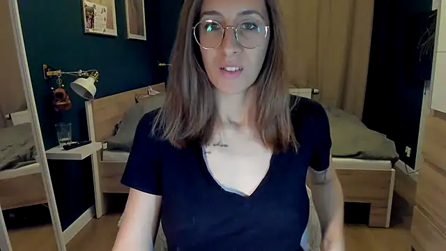 Snapshot of DesireMore90 chatting on April 2026 10:48:01 PM DesireMore90 online show from April 2026 10:48:01 PM