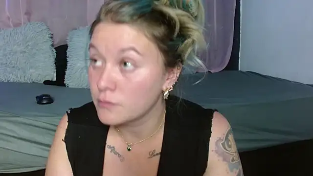 miley jensen online show from December 2024 09:11:02 AM