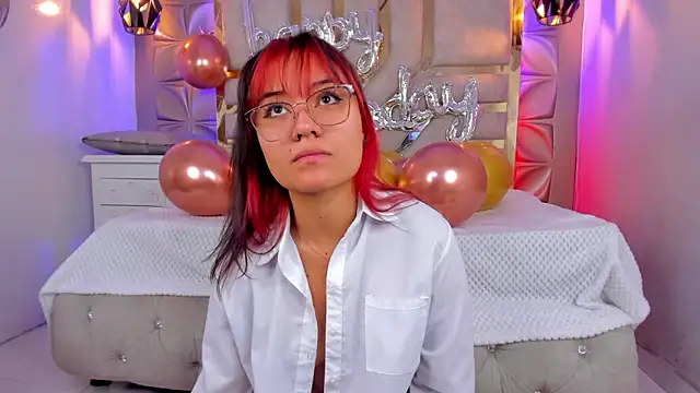 Snapshot of nahia_low chatting on December 2024 03:38:02 AM nahia low online show from December 2024 03:38:02 AM