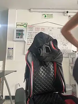 Snapshot of nahia_low chatting on December 2024 08:49:01 PM nahia low online show from December 2024 08:49:01 PM