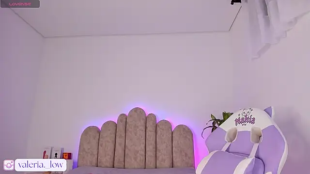 Snapshot of nahia_low chatting on September 2025 05:53:02 AM nahia low online show from September 2025 05:53:02 AM