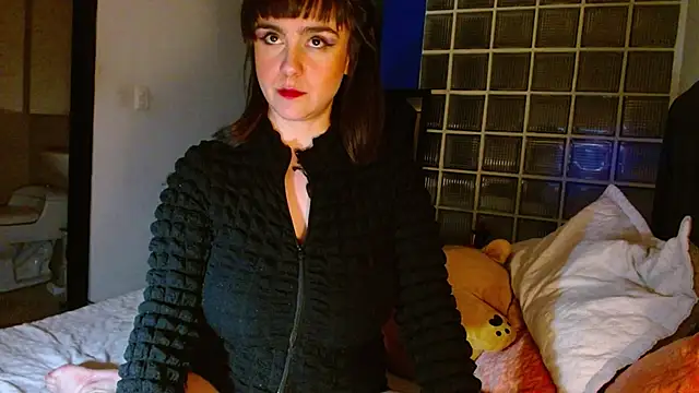 collette beaufoy  online show from March 2025 05:07:02 AM