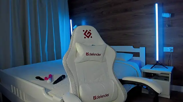 Elizabeth Hottie  online show from February 2026 12:23:01 AM