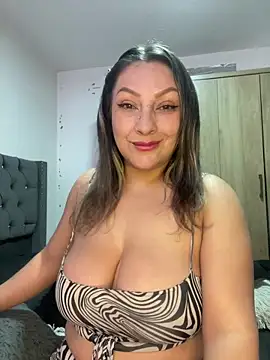 Lady  Pink online show from June 2026 08:51:01 PM
