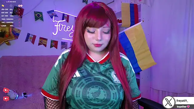 Snapshot of Sweet_freya1 chatting on July 2026 01:24:02 AM Sweet freya1 online show from July 2026 01:24:02 AM