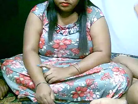 flamingoss online show from January 2025 05:50:01 PM